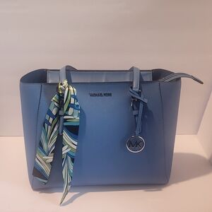 Michael Kors Charlotte Tote